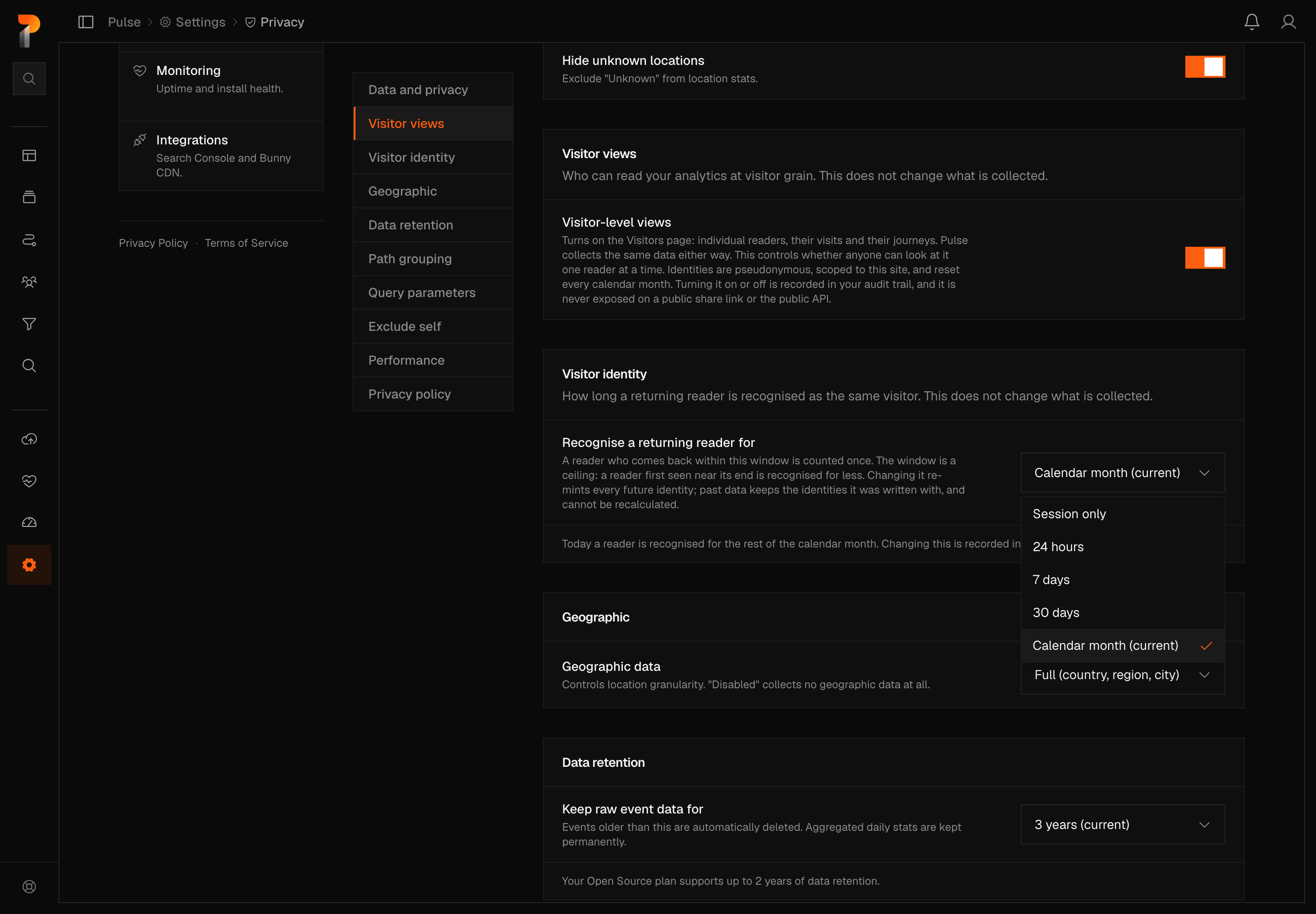 The Visitor identity panel on the Privacy settings page with its dropdown open, listing Session only, 24 hours, 7 days and 30 days, plus the current default, Calendar month (current), checked as a fifth entry.